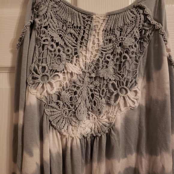 Knox Rose Tie Dye and Lace Tank Top - Picture 2 of 4